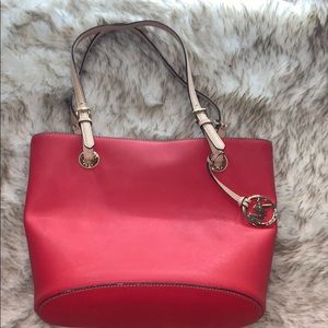 Michael Kors bucket bag